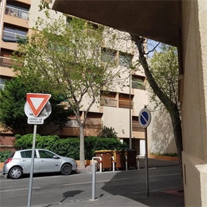 parking à la location -   13010  MARSEILLE 10EME, surface 9 m2 location parking - UBI460933634